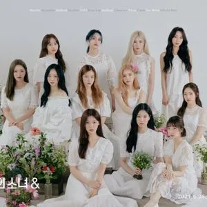 LOONA